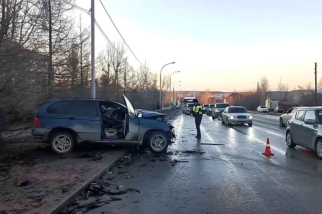 Стало известно состояние ребенка, маму которого погубил гонщик на Lexus