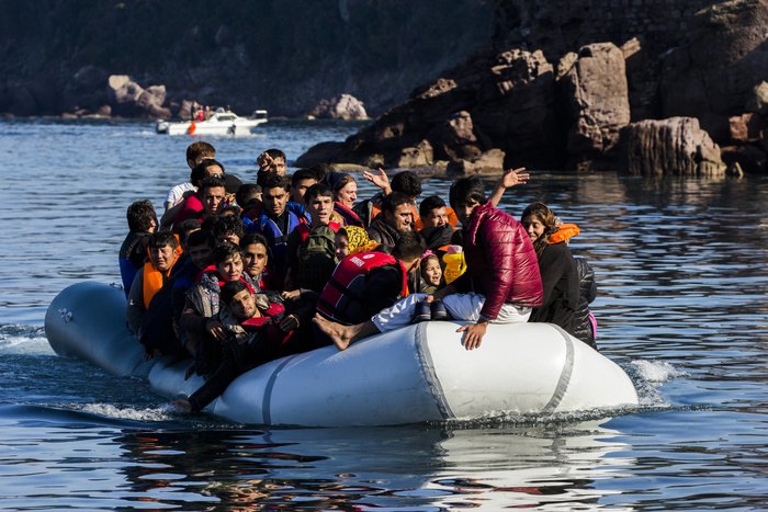 В 2017 году в Европу морем прибыли более 170 тысяч беженцев