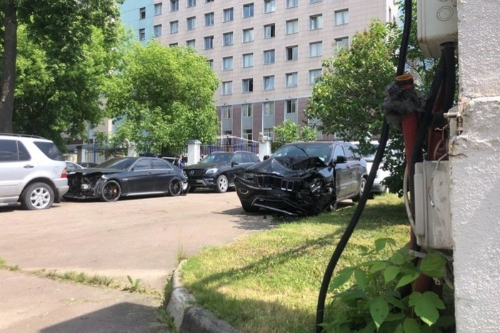 За Михаилом Ефремовым, устроившим смертельное ДТП, числилось штрафов почти на 300 тысяч рублей