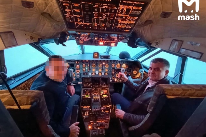 Гендиректор аэропорта Челябинска устроил дебош на борту самолета