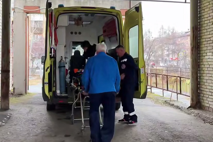 Девочку, сбитую пьяным лихачом в Ревде, доставили на лечение в Екатеринбург