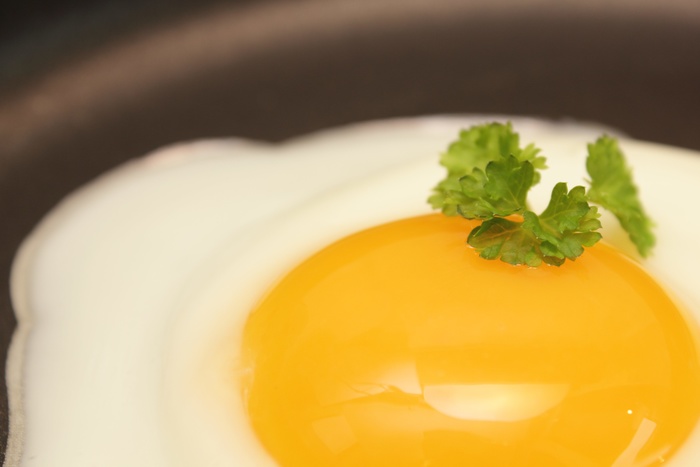Медики: Яйца улучшают состояние сосудов мозга