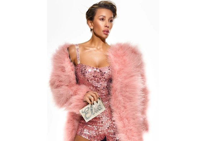 Том Круз официально объявил об отношениях с дочерью экс-депутата Госдумы