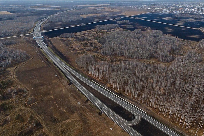 Около полумиллиарда рублей выделят на ремонт свердловских дорог