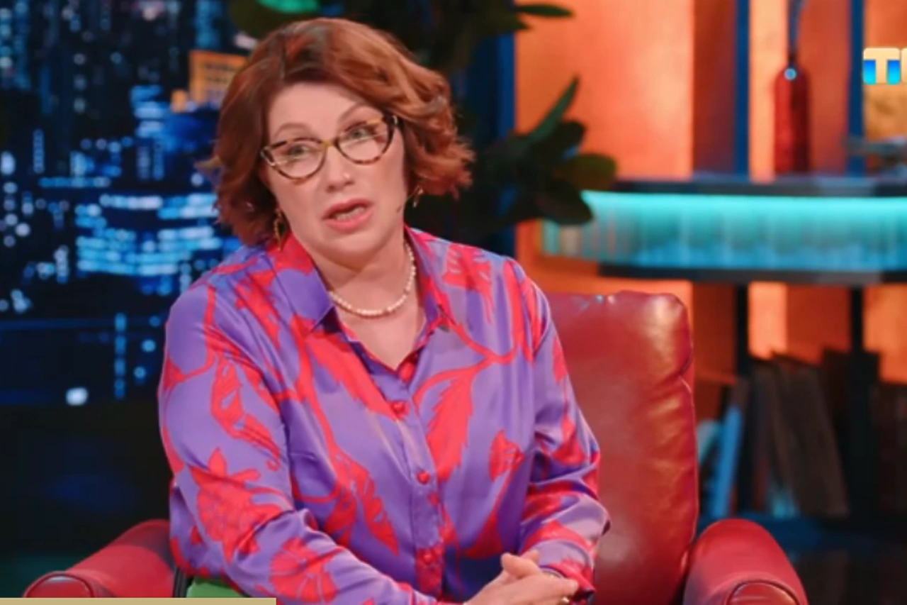 Телеведущая посоветовала Клаве Коке поскорее родить от Масленникова