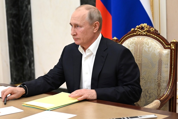 Губернатор Куйвашев поручил подчиненным смотреть «прямую линию» с Путиным