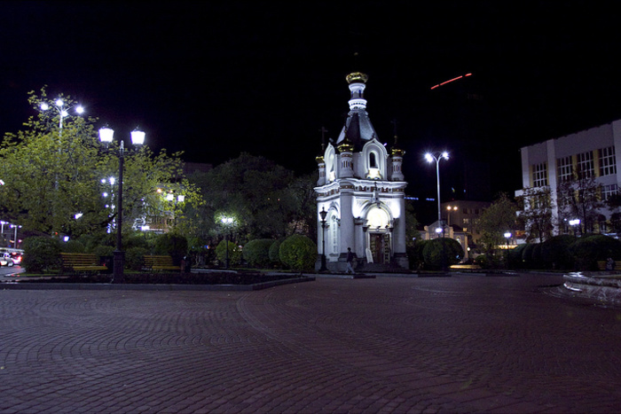 Аркадий Чернецкий высказался о строительстве храма на площади Труда