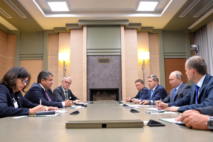 Путин обсудит с вице-канцлером Германии Сирию и Украину
