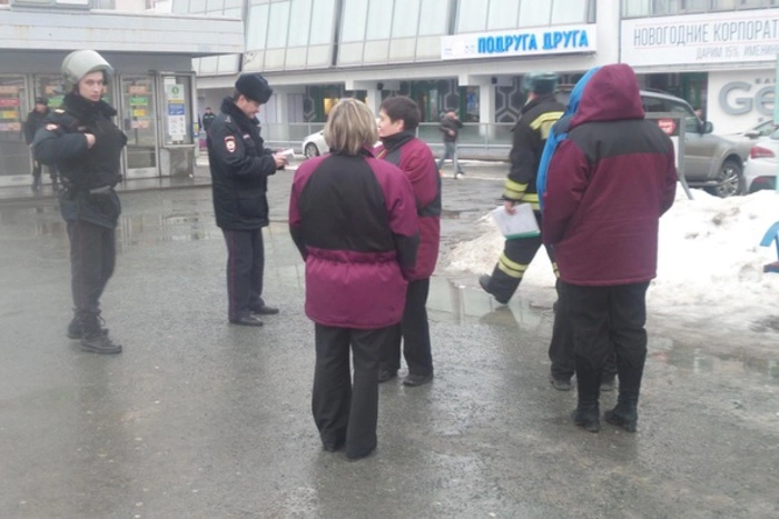 Бригады «скорой помощи» вынуждены бесплатно простаивать на ЧС