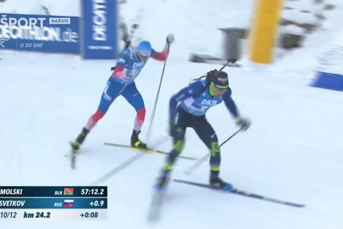 IBU запретил биатлонистам РФ и Белоруссии выступать под своими флагами