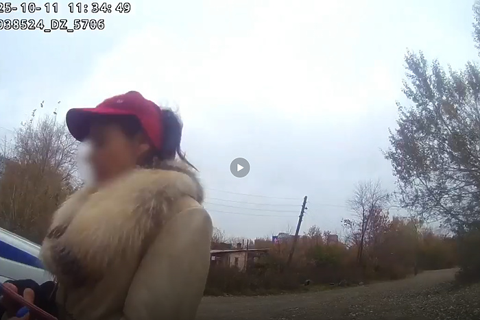 В Екатеринбурге задержали 50-летнюю горничную с мефедроном в нижнем белье