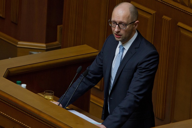 Яценюк: в сентябре Рада примет закон об экономическом росте