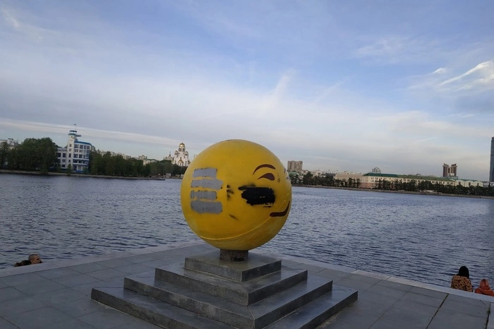 Любителей разрисовывать стены в Екатеринбурге будут находить по камерам