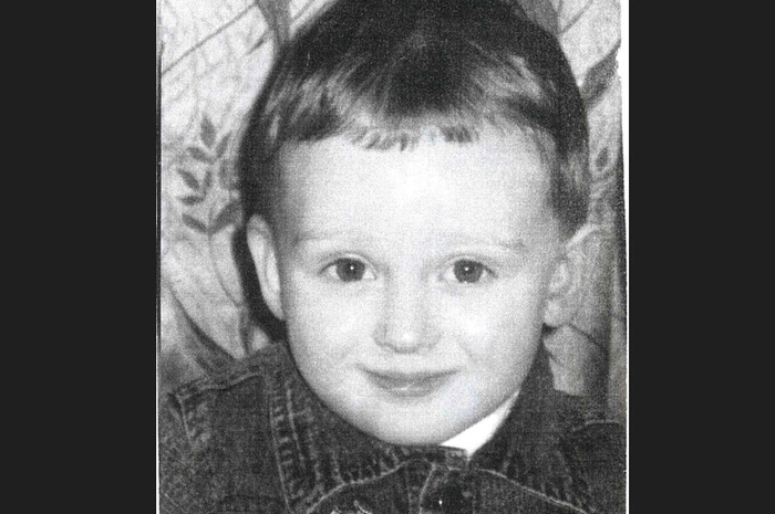Свердловские следователи ищут подростка, который пропал 16 лет назад