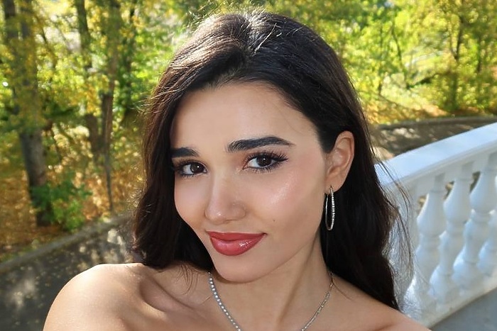 Выпускница Нью-Йоркского университета представит Екатеринбург на конкурсе «Мисс Россия»