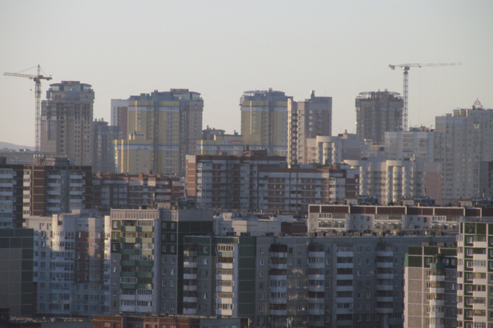Цены на жилье в Екатеринбурге продолжают падать. Сильнее всего дешевеют однушки