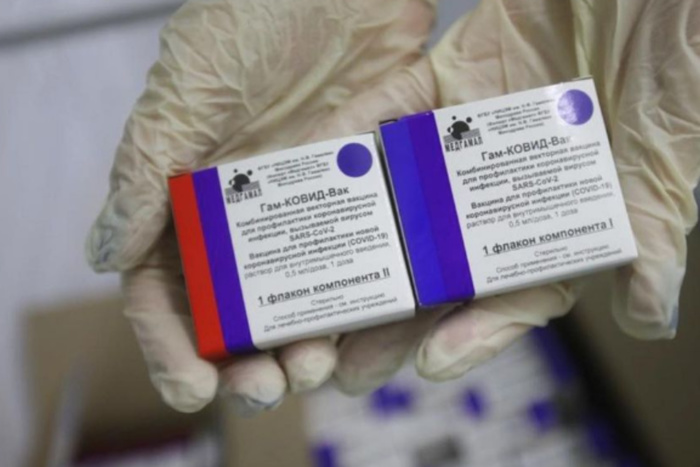 Куйвашев анонсировал начало вакцинации от коронавируса в Свердловской области