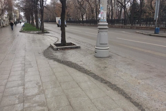 Москвичка, приехавшая на Коляда-plays, пришла в ужас от екатеринбургской грязи