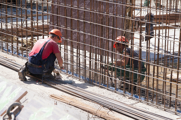 Строители нового общежития УрФУ прекратят ночные работы в ближайшие дни