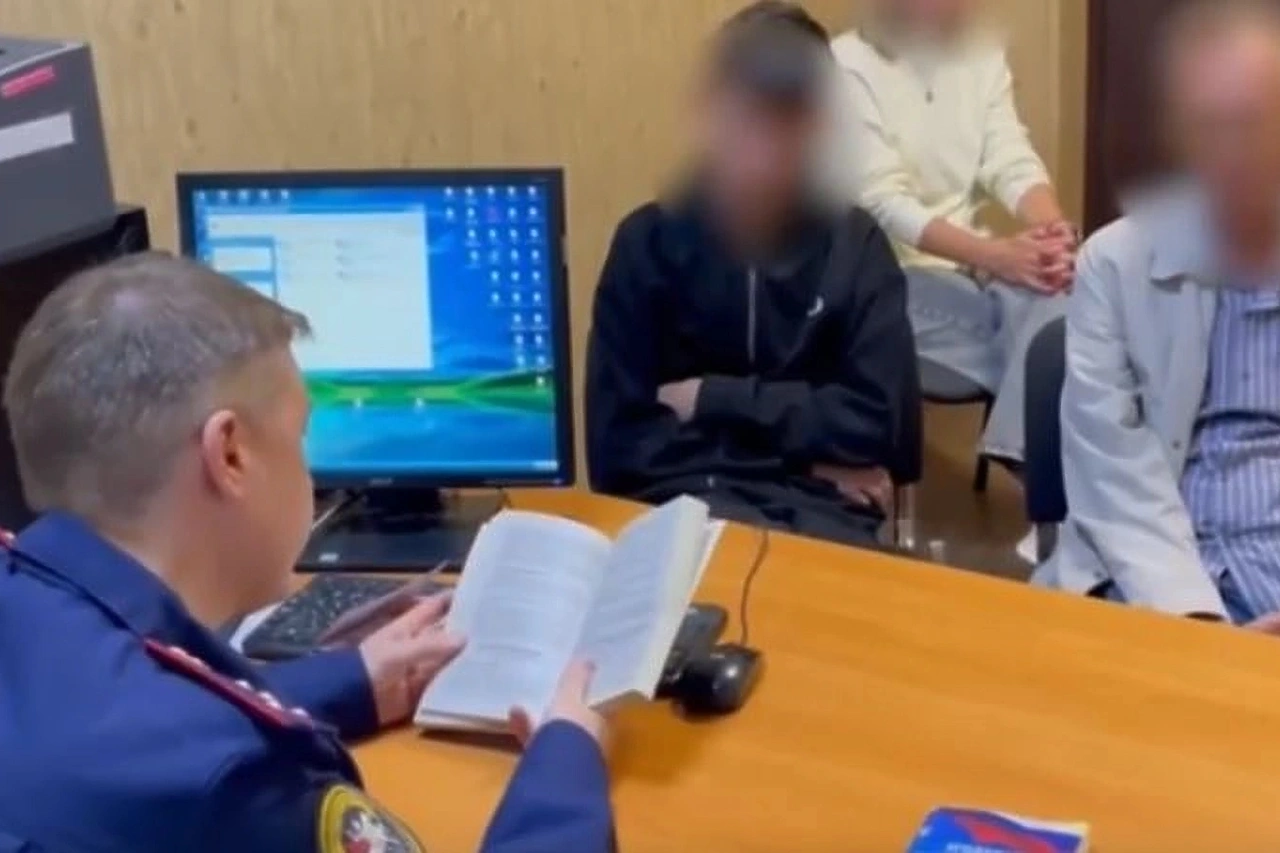 Пять жителей Красноуральска 16-18 лет осуждены за поджоги по заказу Украины