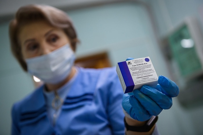 Павел Креков назвал побочные эффекты прививки от коронавируса «мнимыми»