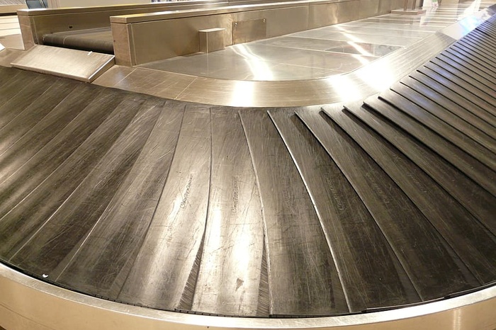 У туристов из Челябинска в аэропорту из багажа пропали турецкие сувениры