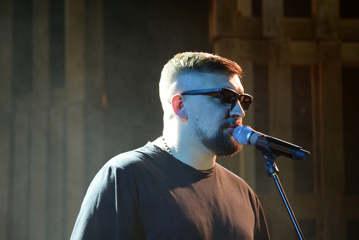 Заместитель Дубровского ответил на критику рэпера Басты по поводу дорог