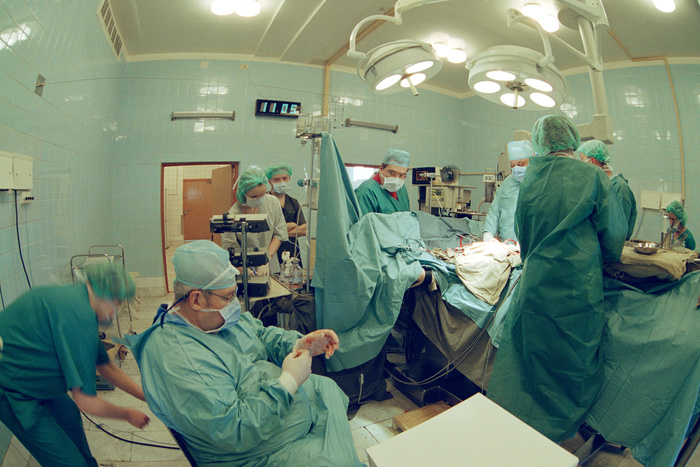 Челябинские врачи провели первую операцию по пересадке сердца