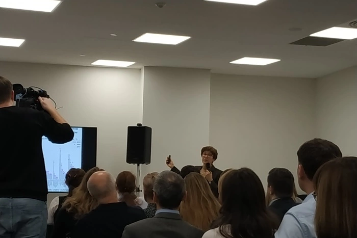 Наталья Зубаревич объяснила, почему при профиците бюджета россиянам повышают налоги