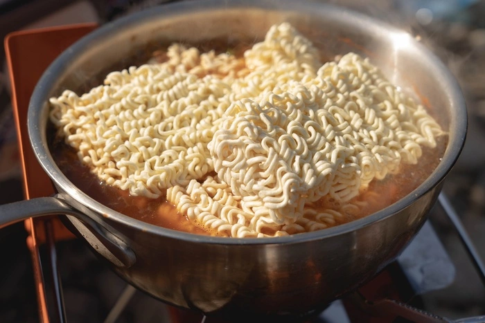 Свердловчане пожаловались на слишком дорогой «Доширак»