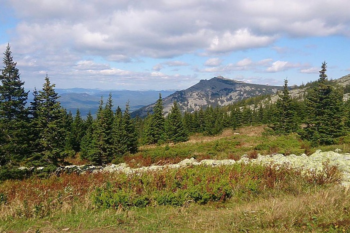 Закончены поиски бесследно пропавшей в Уральских горах туристки