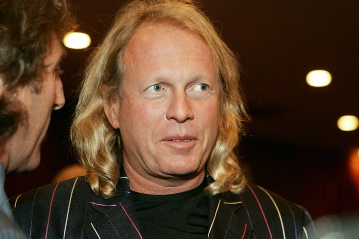 Умер Крис Кельми