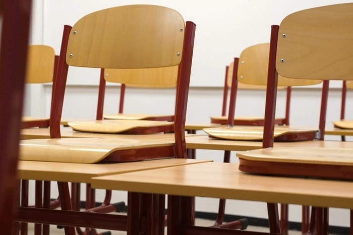 В Екатеринбурге школьникам, отказавшихся писать письма солдатам, вручили странные уведомления