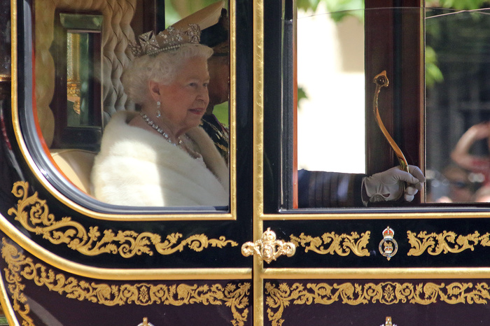 Королева Великобритании подтвердила проведение референдума о выходе из ЕС
