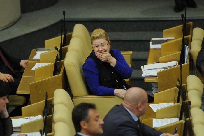 Мизулина официально покинула Госдуму