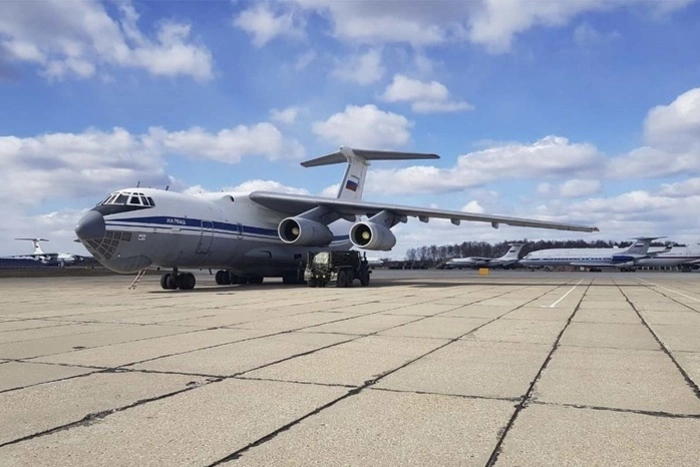 Самолёту, который должен был забрать уральских туристов с Фиджи, запретили посадку