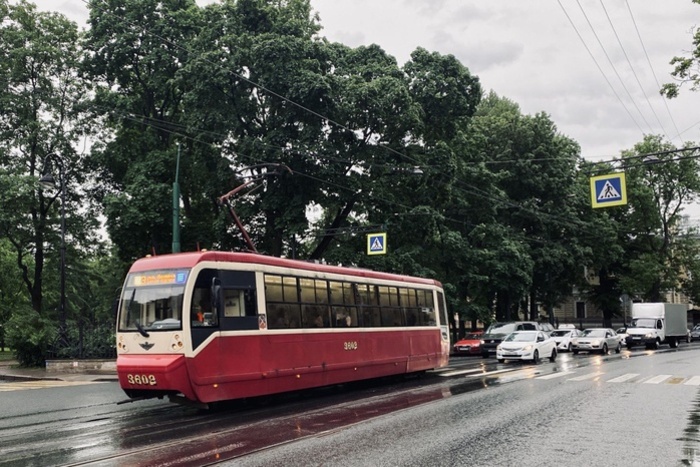 В Екатеринбурге сразу несколько трамваев изменят свои маршруты