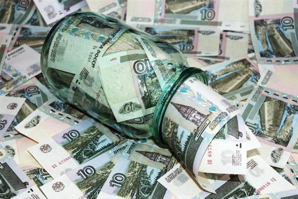Сотрудница банка в Волгограде за 4 года своровала 5 млн рублей