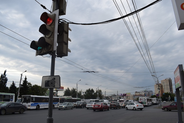 В Екатеринбурге планируют расширить 12 перекрёстков