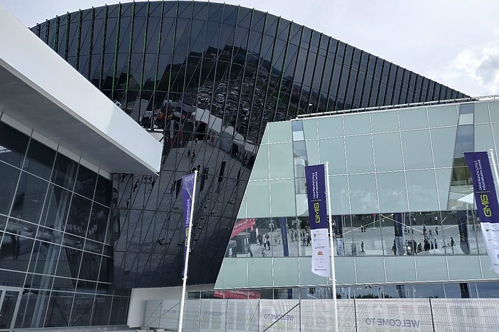 Грандиозный концерт для семей участников СВО пройдет в Конгрес-холле «Екатеринбург-ЭКСПО»