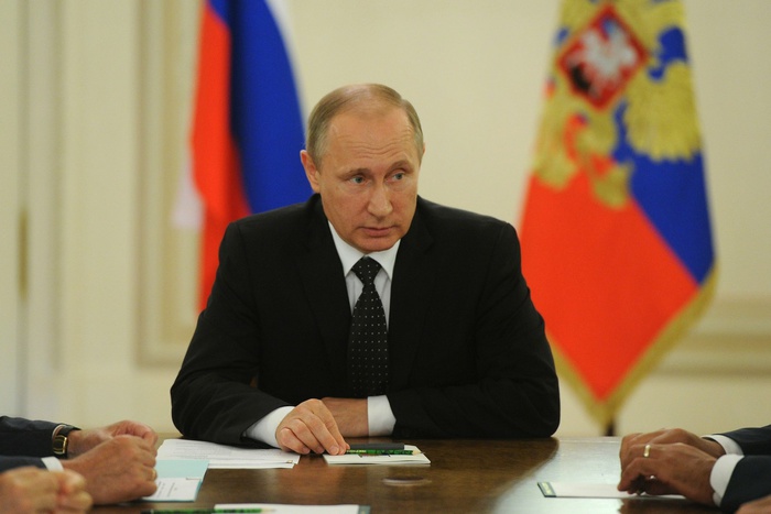 Путин и Греф посоветовали незамедлительно брать ипотеку