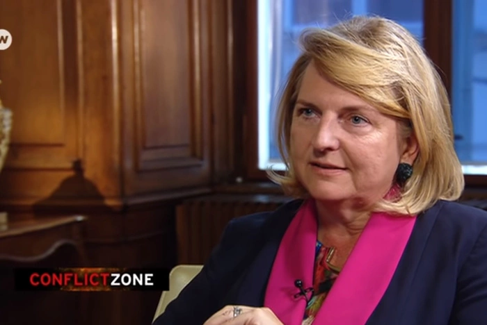 «Не могу понять этой враждебности». Экс-глава МИД Австрии Кнайсель — о ситуации вокруг RT DE