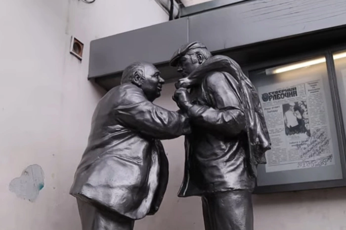 В Ярославской области ввели штрафы за плевки