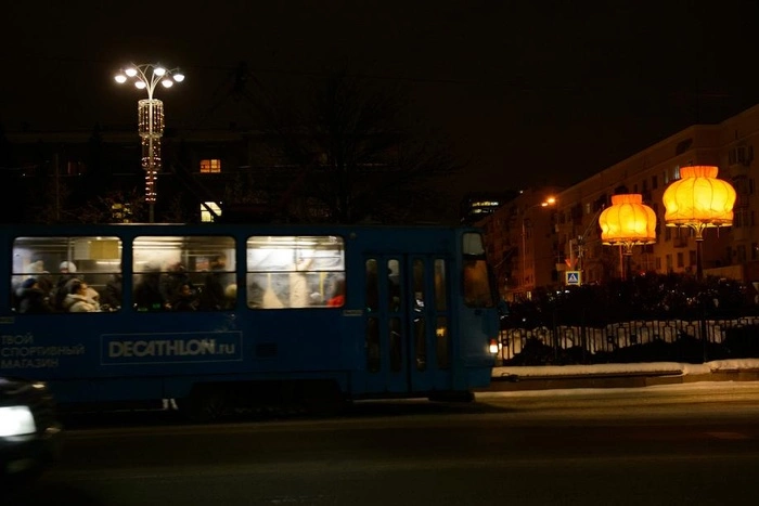 Абажуры Тимофея Ради исчезли с улицы Ленина