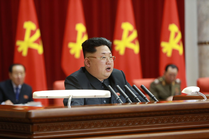 Южнокорейские СМИ: Ким Чен Ын завел себе «Взвод наслаждений»