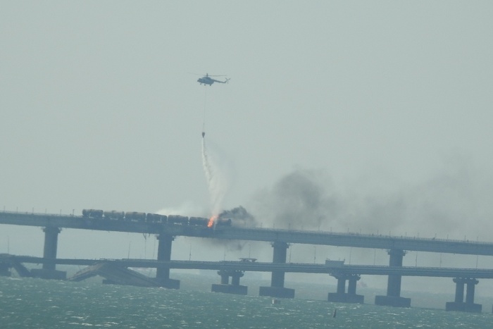 СК установил данные собственника взорвавшегося на Крымском мосту грузовика