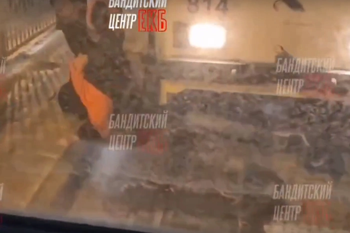 В Екатеринбурге подрались водители трамваев