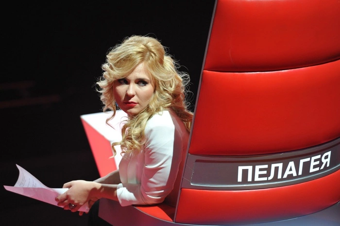 Певица Пелагея родила дочь хоккеисту Ивану Телегину