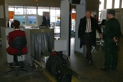 Багаж 80 челябинских туристов застрял на таможне в Москве