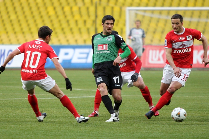 Экс-игрок «Урала»: «Тарханова я не уважаю»